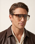 Vintage Frames Riviera Gradient Brown – Light Brown Gradient – GRADIENT BROWN / LIGHT BROWN GRADIENT - Grafic model portrait