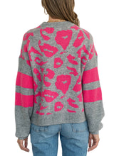 Load image into Gallery viewer, Phinn Sweater - JOHN AND JENN
