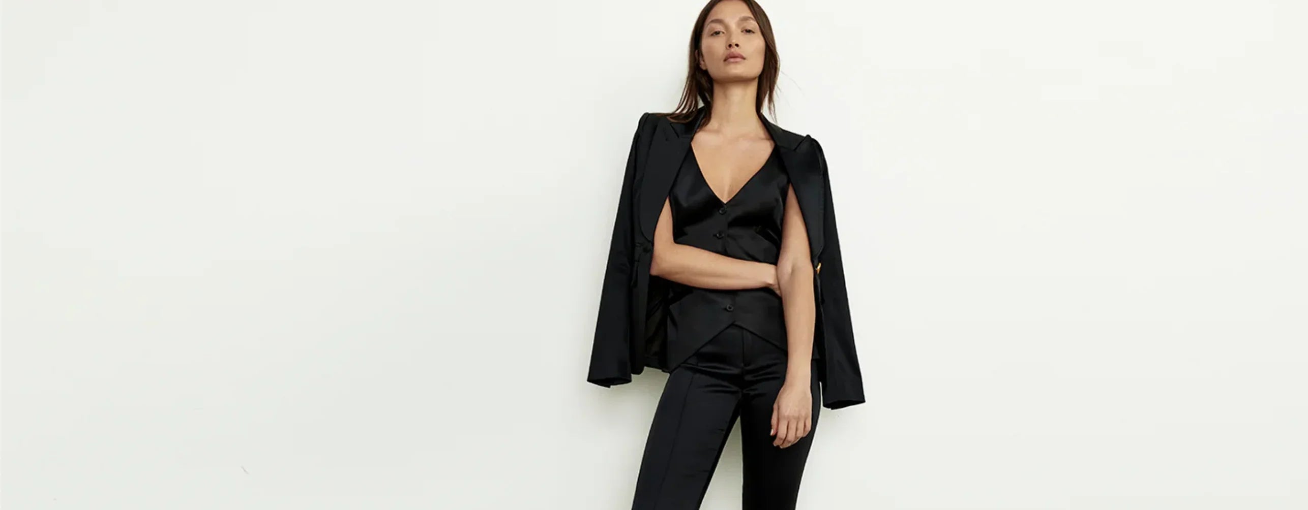 NEW ARRIVALS WOMAN