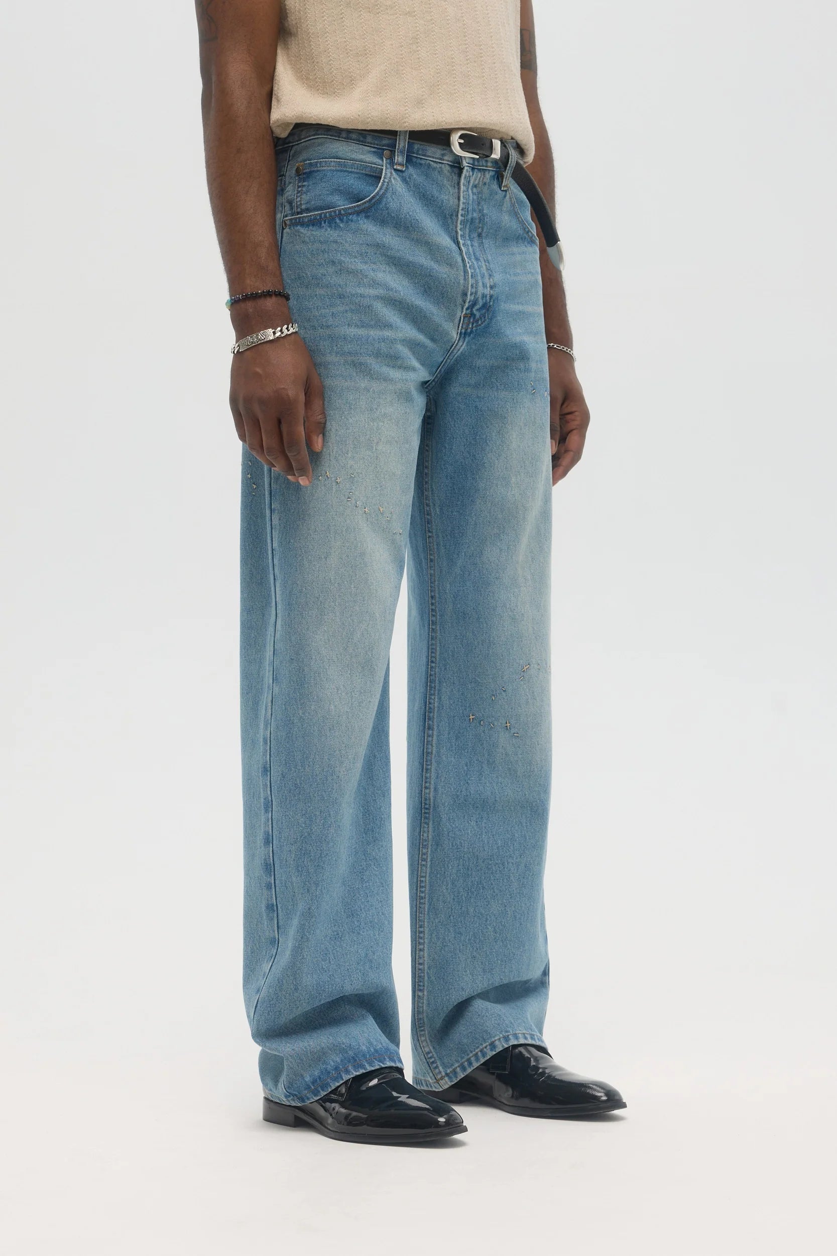 JERK BOOTCUT JEANS - DOM REBEL