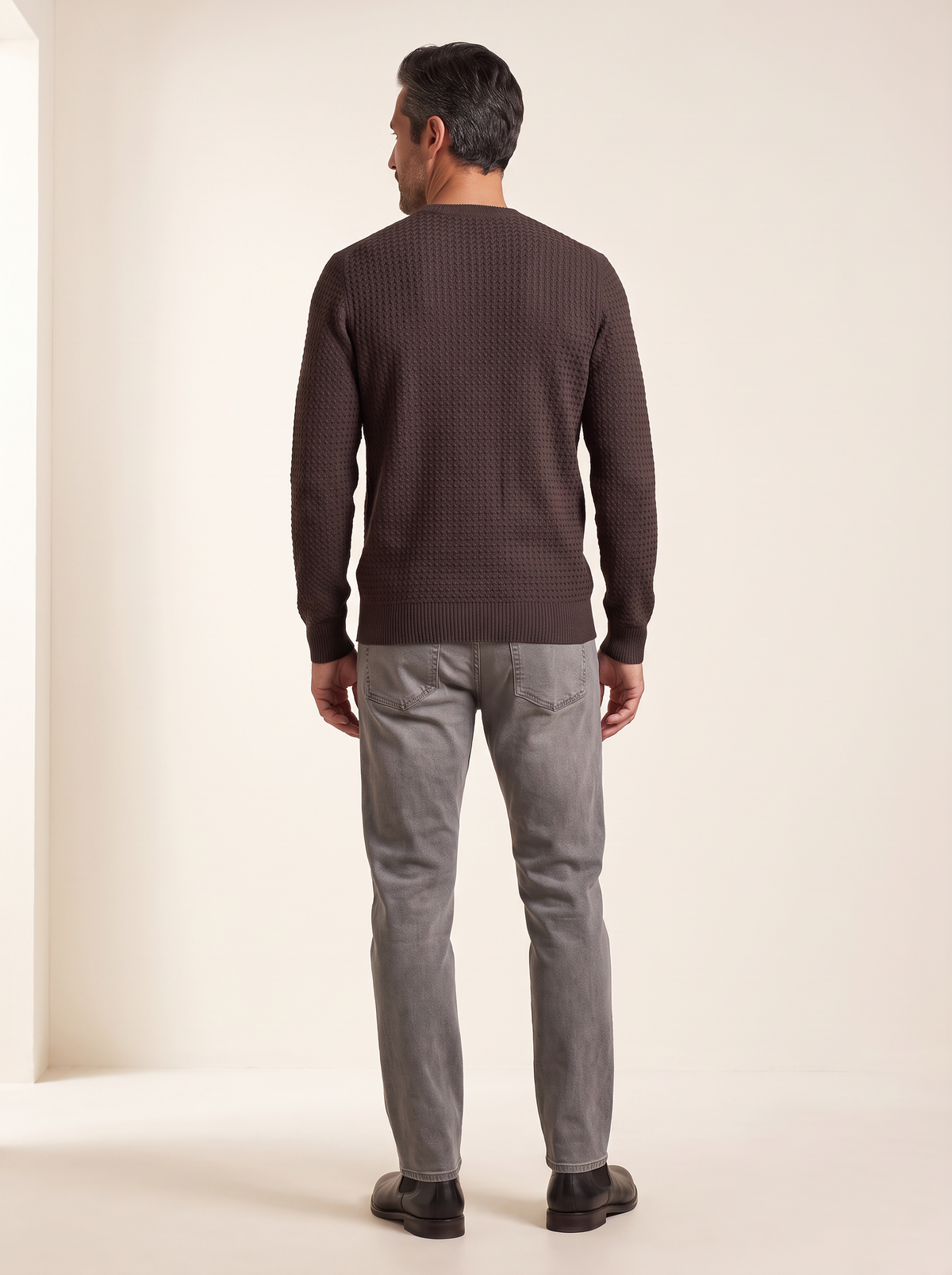 CHAINLINK CREWNECK – CHOCOLATE - Full Back Model