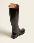 L’AGENCE Cortland Boot – BLACK CRINKLE PATENT - Top and Sole Detail