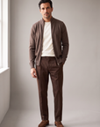 FERRANTE ESSENTIAL MERINO WOOL FULL-ZIP KNIT – WARM BROWN - Full Front Model