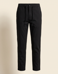 COMO TAPERED DRAWSTRING PANTS - LES DEUX – BLACK - Ghost Front