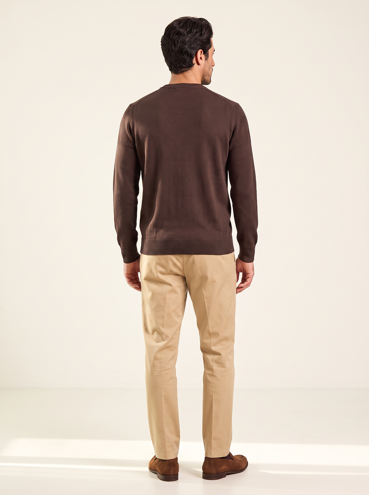 RAINWOOL CREWNECK – CHOCOLATE - Full Back Model
