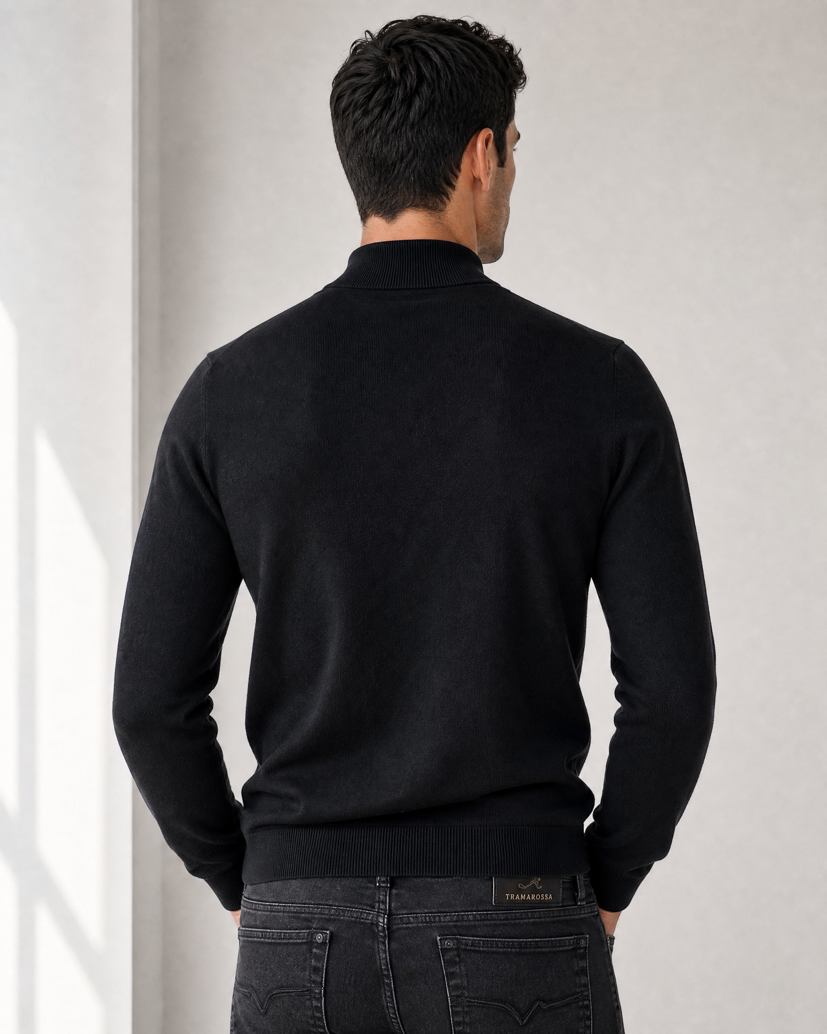 BASIC MOCK NECK