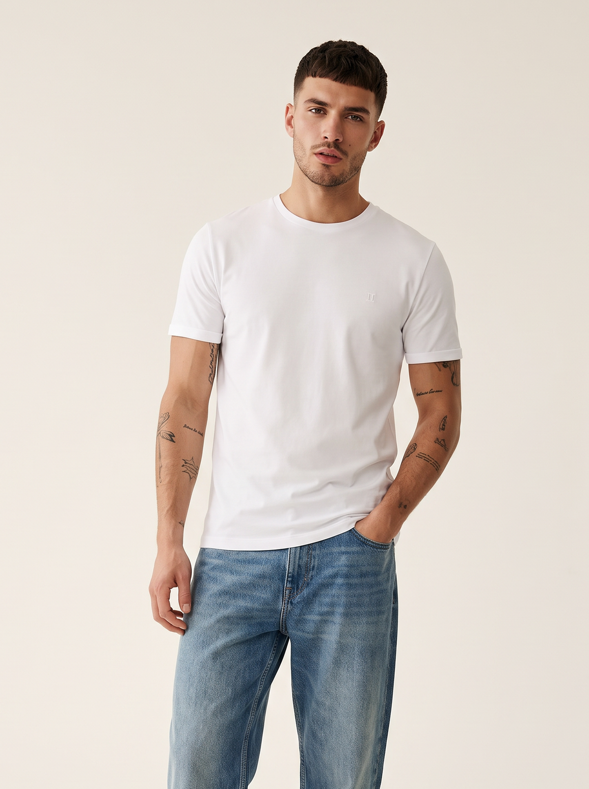 NORREGAARD TONAL T-SHIRT - LES DEUX – WHITE/WHITE - Hero Front