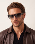 Vintage Frames VF Heir Grey Gradient Acetate – Black Gradient – GREY GRADIENT / BLACK GRADIENT - Grafic model portrait