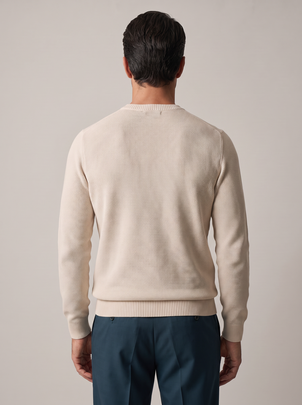 FERRANTE ESSENTIAL TEXTURED MERINO CREWNECK – WARM CREAM - Mid-body Back