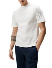 Load image into Gallery viewer, ACE MOCK NECK T-SHIRT - J LINDEBERG
