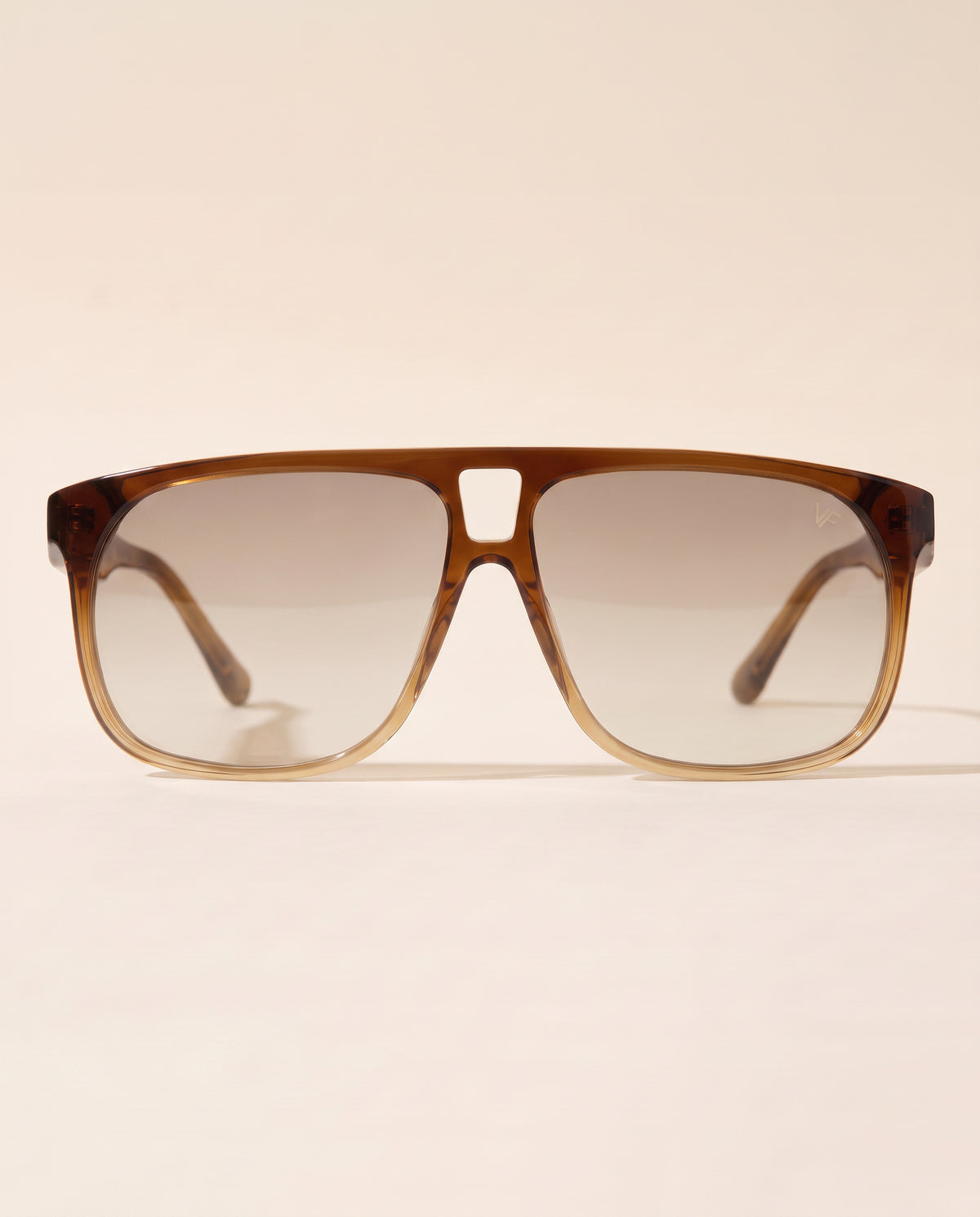 Vintage Frames Riviera Gradient Brown – Light Brown Gradient – GRADIENT BROWN / LIGHT BROWN GRADIENT - Front hero