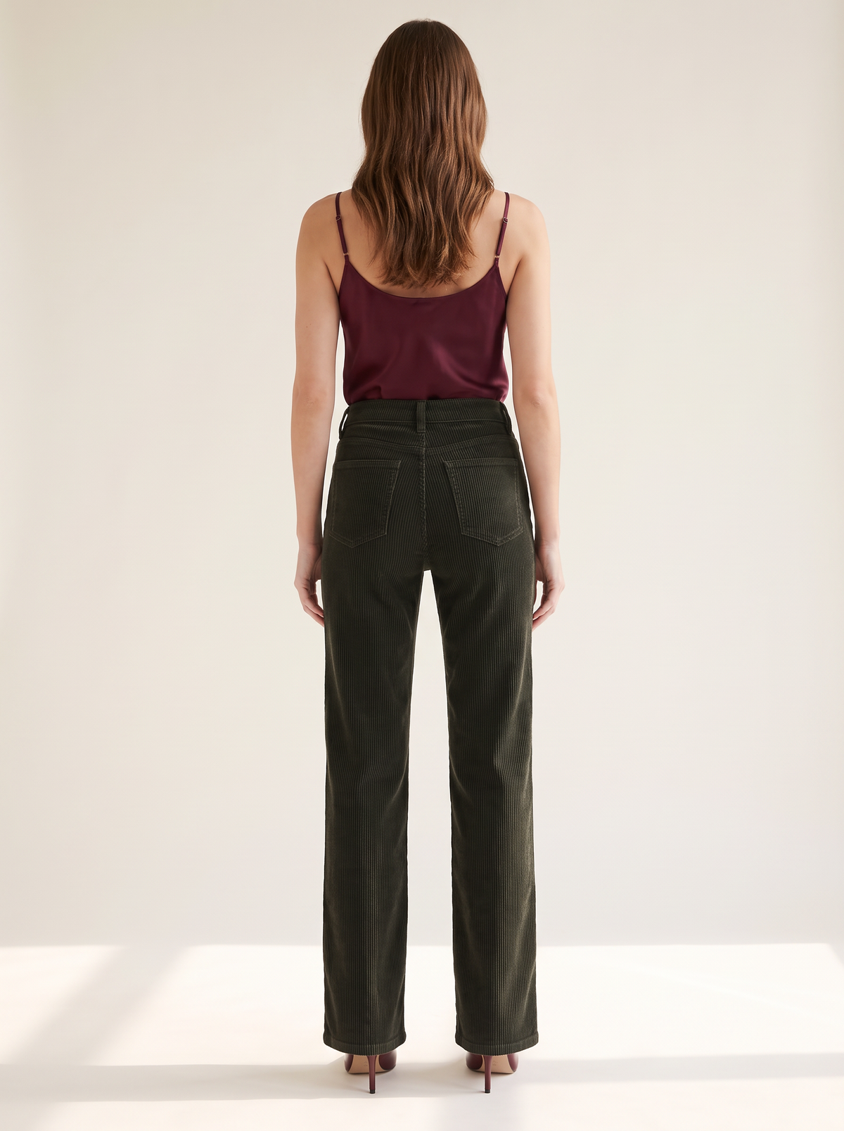 L’AGENCE Scottie Corduroy Pant – ARMY - Full Back Model