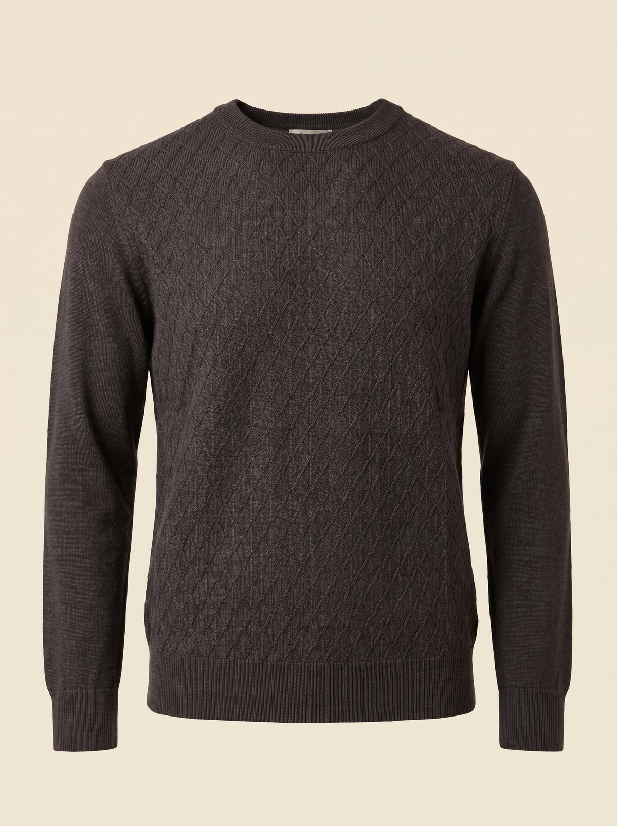 FERRANTE EXTRAFINE MERINO WOOL DIAMOND JACQUARD CREWNECK – ANTHRACITE - Ghost Mannequin Front
