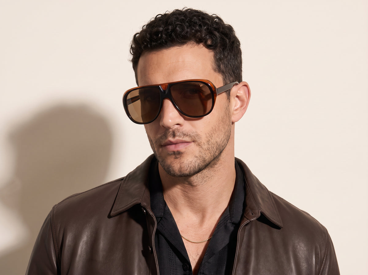 Vintage Frames Lebowski Black & Brown Acetate – Brown – BLACK / BROWN / BROWN - Grafic model portrait