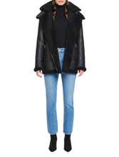 Load image into Gallery viewer, Martina Shearling Jacket - HISO
