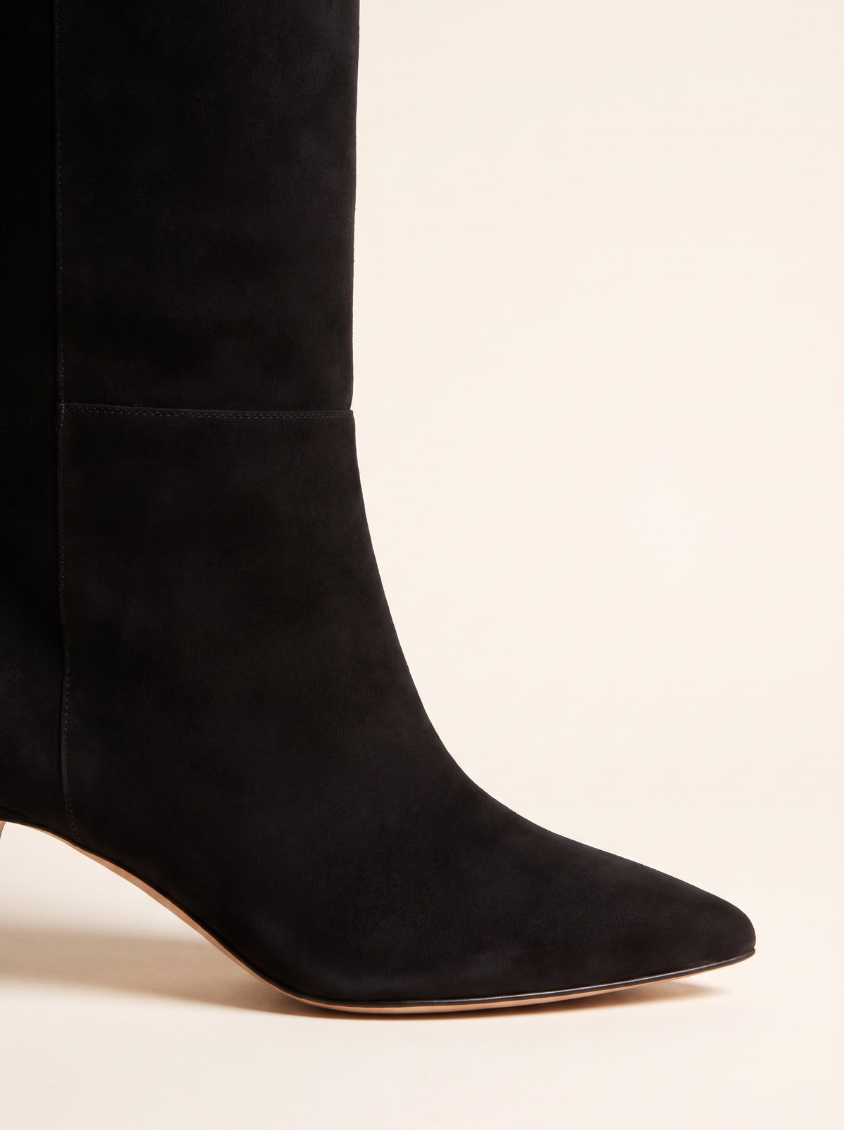 L’AGENCE Baxter Boot – BLACK SUEDE - Pointed Toe and Suede Detail