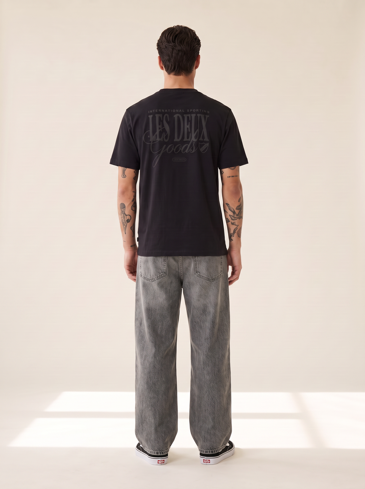 GOODS T-SHIRT - LES DEUX – BLACK - Full Back Model