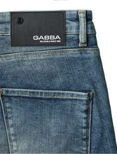 Load image into Gallery viewer, REY TAPPER JEANS - GABBA
