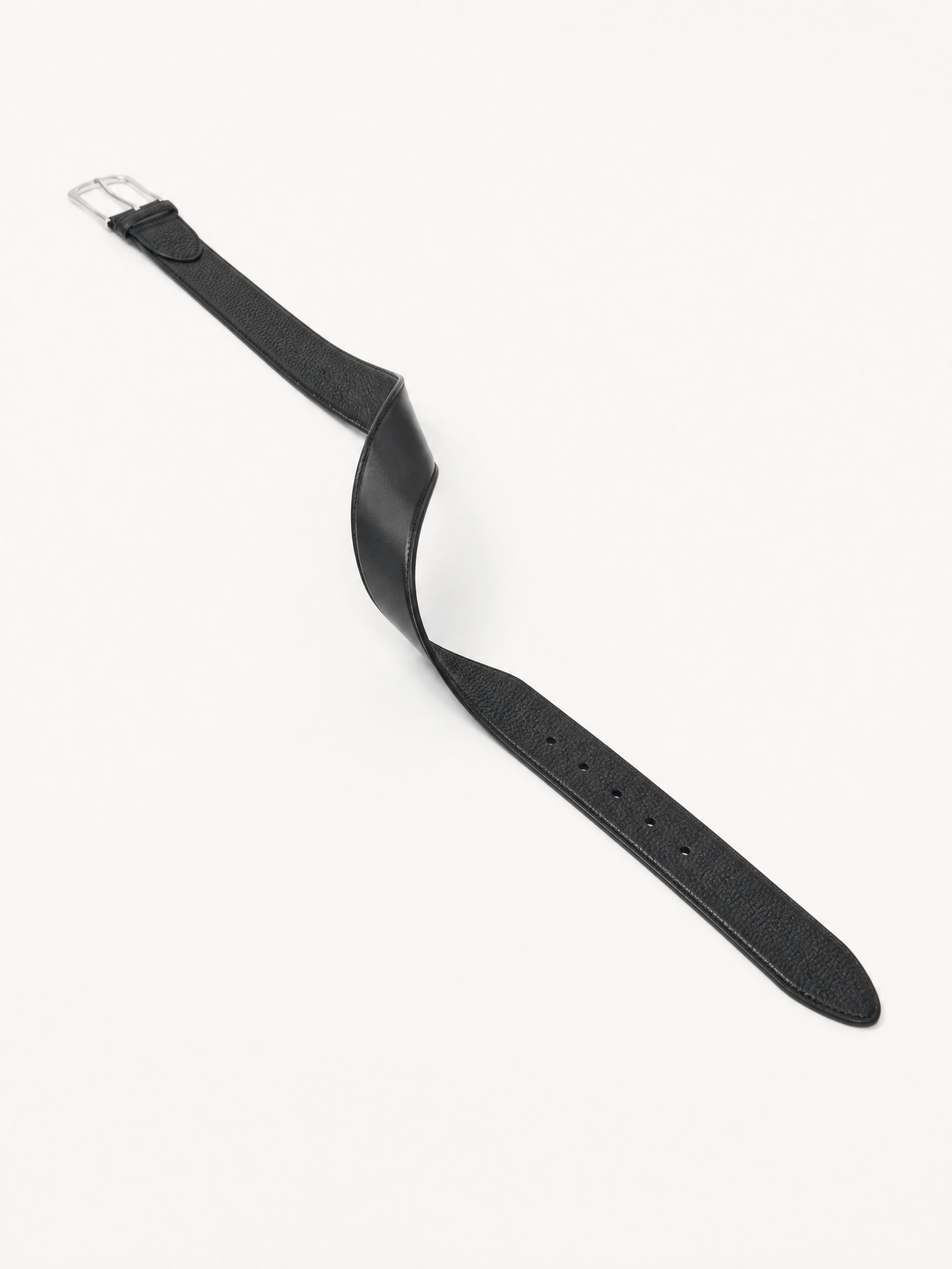 Paolo Vitale Pebbled Leather Belt – BLACK - Reverse & Tip Detail