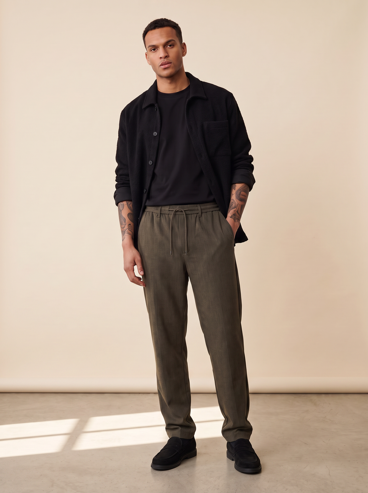 COMO TAPERED SUIT PANTS - SEASONAL - LES DEUX – OLIVE NIGHT - Full Front Model