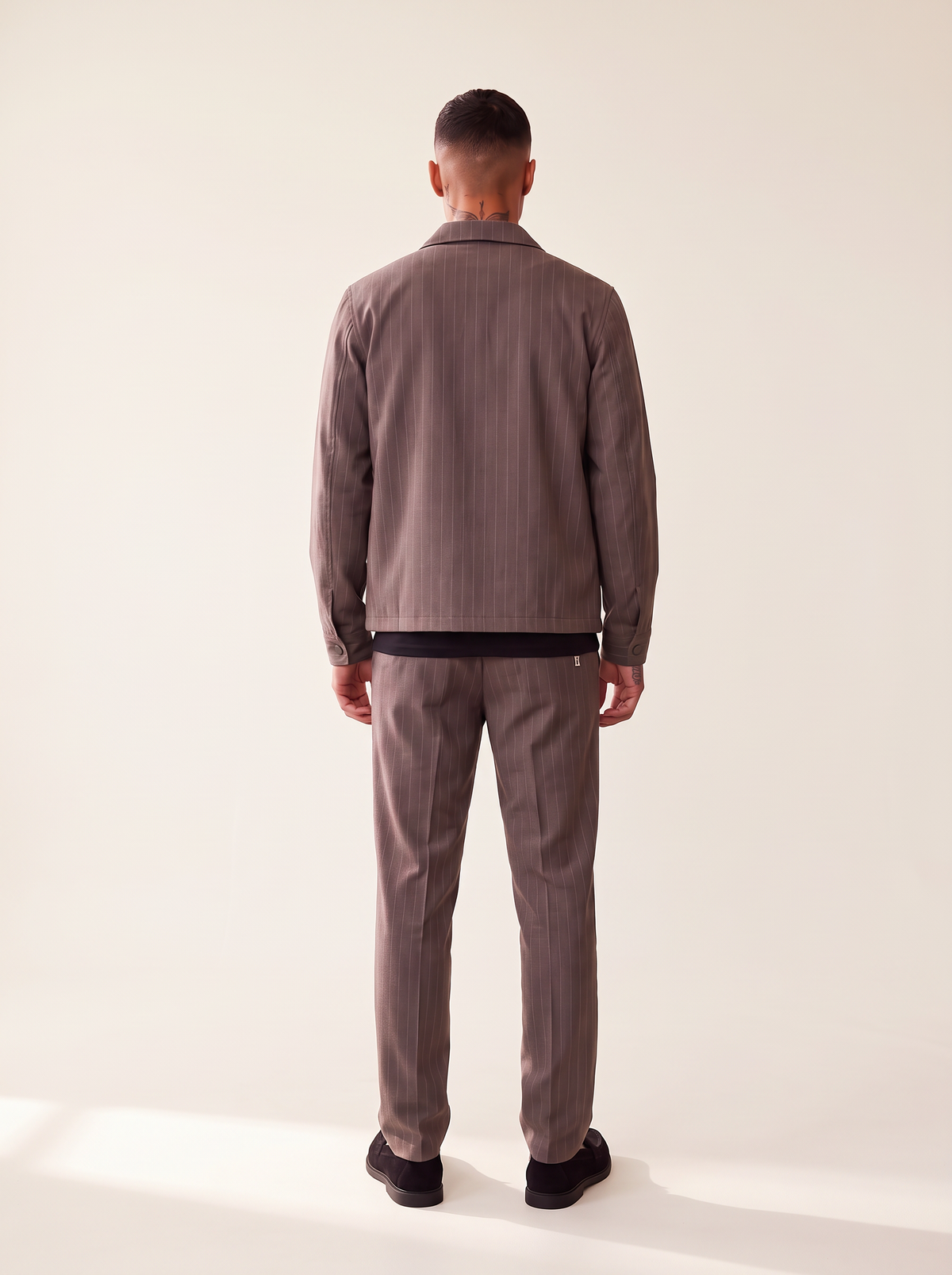 PINSTRIPE TAPERED SUIT PANTS - LES DEUX – SHOPPING BAG BROWN - Full Back Model