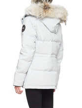 Load image into Gallery viewer, Chelsea Parka- CANADA GOOSE
