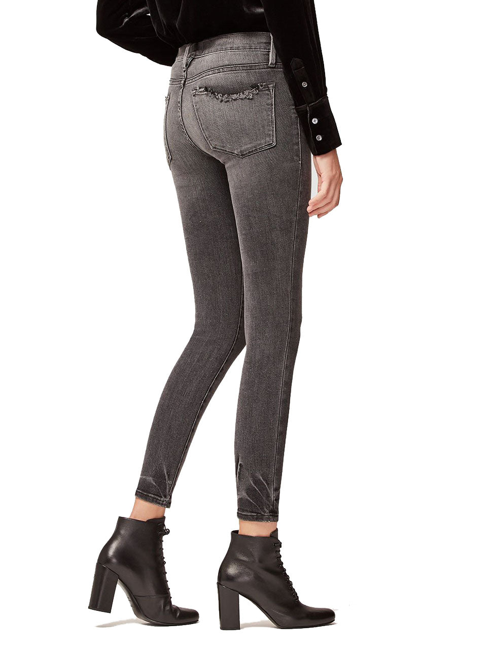 Le Skinny De Jeanne Crop in Jackson Peak - FRAME