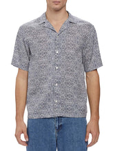 Load image into Gallery viewer, OLIVER RESORT SHIRT - GABBA
